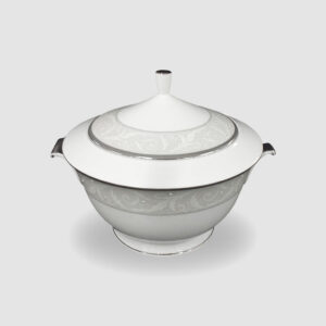 CASSEROLE W/COVER 2420cc