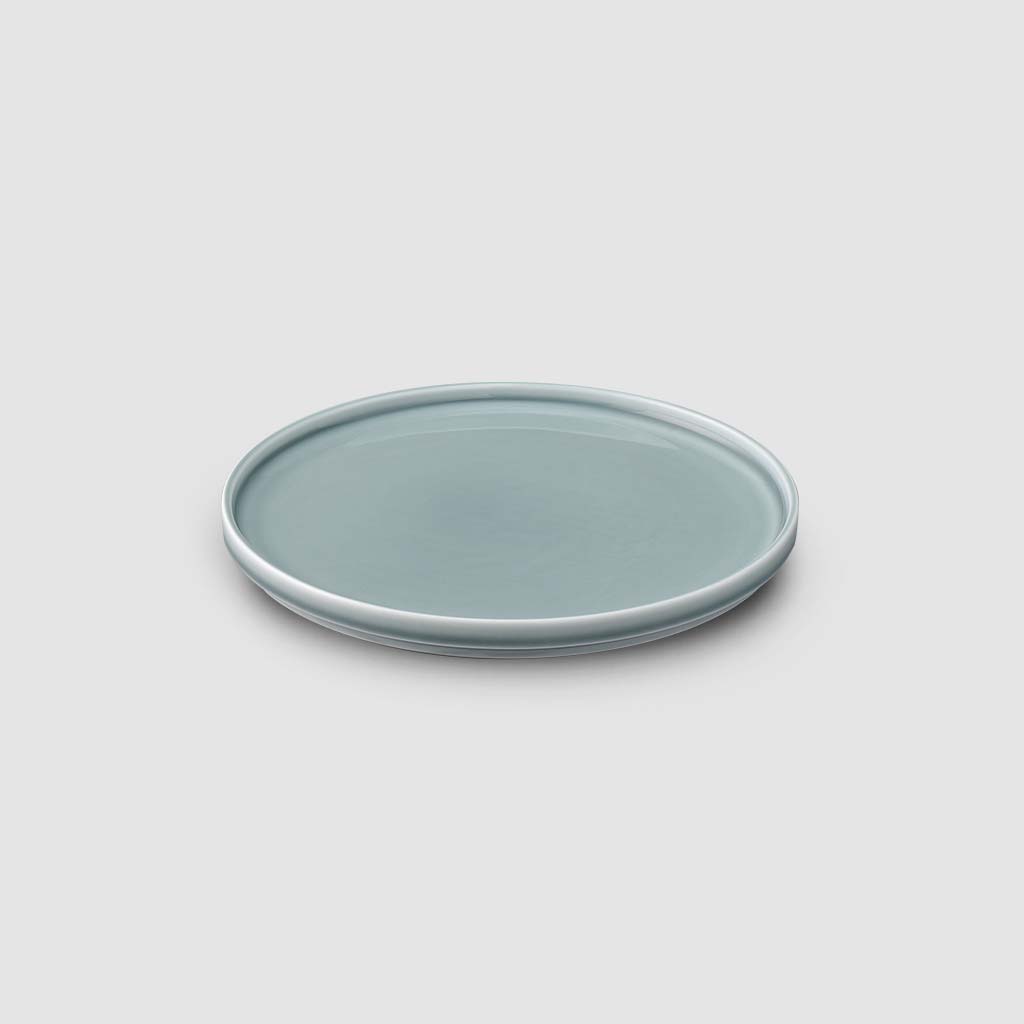 18CM PLATE (sky blue) - NARUMI CORPORATION