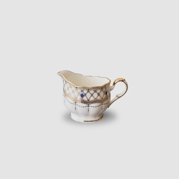 CREAMER